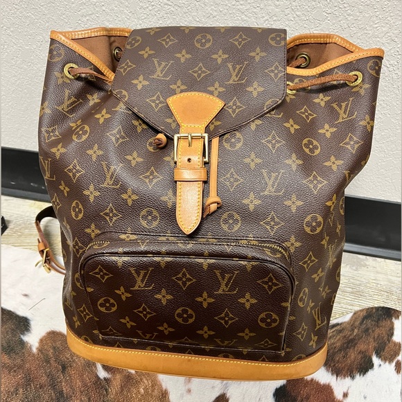 Louis Vuitton Montsouris GM Backpack - Picture 1 of 12